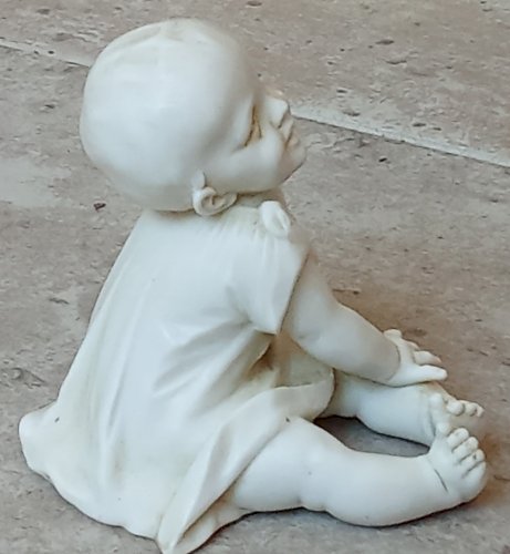 Ancienne Statue Statuette Enfant Porcelaine Biscuit  Hummel Goebel West Germany