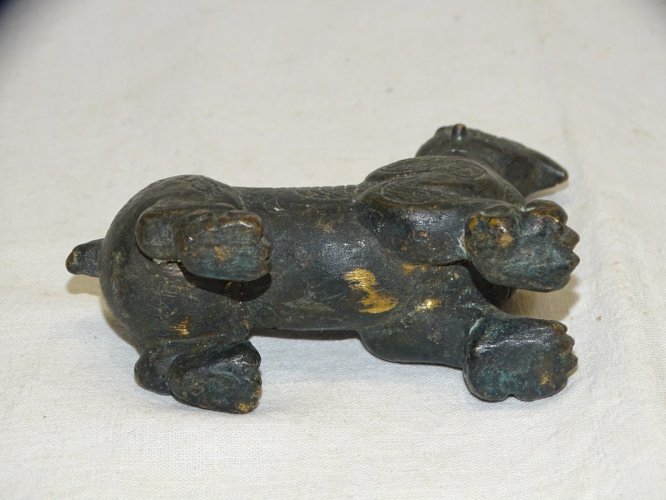 -ANCIENNE STATUETTE GRIFFON BRONZE CHINE XIXe  PATINE FONCEE COLLECTION VITRINE
