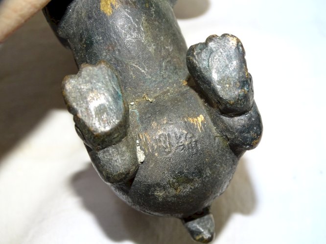 -ANCIENNE STATUETTE GRIFFON BRONZE CHINE XIXe  PATINE FONCEE COLLECTION VITRINE