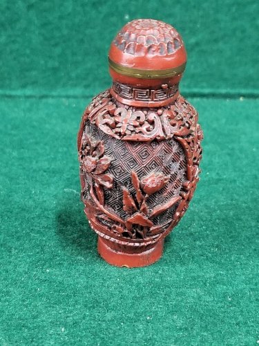 ANCIENNE TABATIERE EN LAQUE DE CHINE ROUGE N° 2