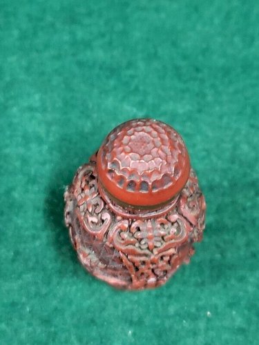 ANCIENNE TABATIERE EN LAQUE DE CHINE ROUGE N° 2