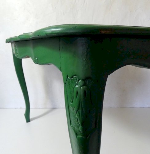 ancienne table basse en bois peint