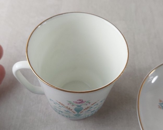 Ancienne tasse et sous tasse en porcelaine russe, Saint Petersbourg, Lomonosov