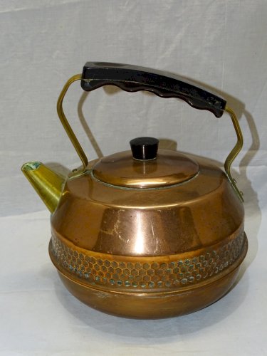 -ANCIENNE THEIERE CUIVRE VINTAGE METAUX OUVRE/VESOUL LE TREFLE COLLECTION   D