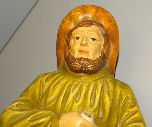 -ANCIENNE TIRELIRE A CASSER SOUVENIR de BORD de MER TERRE CUITE PECHEUR   D