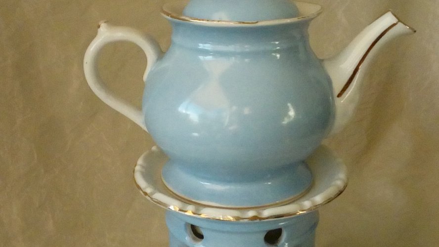 ANCIENNE TISANIERE EN PORCELAINE DE PARIS DECOR PAYSAGE FIN 19 éme debut 20 éme*