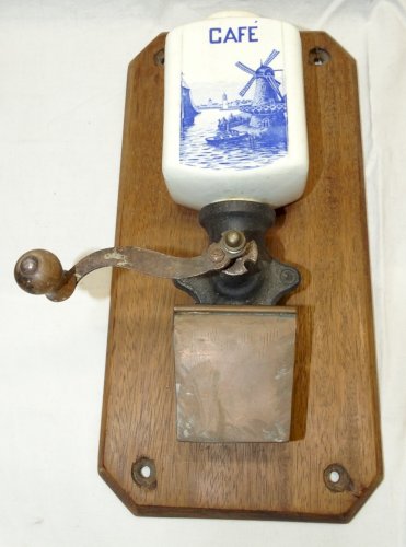 -ANCIENNE TREMIE MOULIN A CAFE MURAL F.F. FEUILLIEN ou FARCOT sur PLAQUE BOIS  D