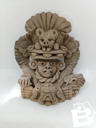 ancienne urne funéraire zapoteque mexique en bon etat   piece en terre cuite