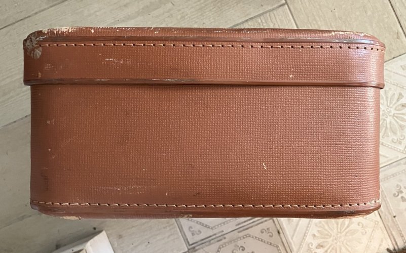 ancienne valise en carton annees 50