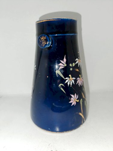 ancienne vase/pot attribué a la manufacture st uze en etat satisfaisant
