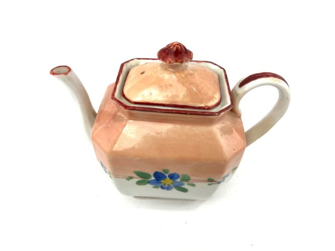 Ancienne verseuse en porcelaine de Paris XIXe – décor floral bleu – tons saumon