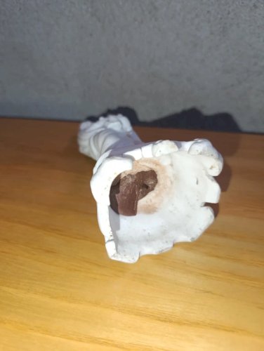 ancienne  vierge à lenfant en biscuit en bon etat