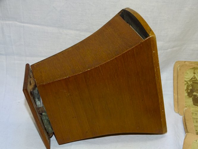 -ANCIENNE VISIONNEUSE STEREOSCOPIQUE BREWSTER ? CIRCA 1870 + 15 VUES CARTON    D