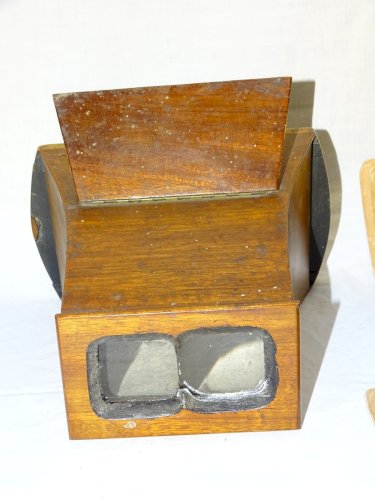 -ANCIENNE VISIONNEUSE STEREOSCOPIQUE BREWSTER ? CIRCA 1870 + 15 VUES CARTON    D