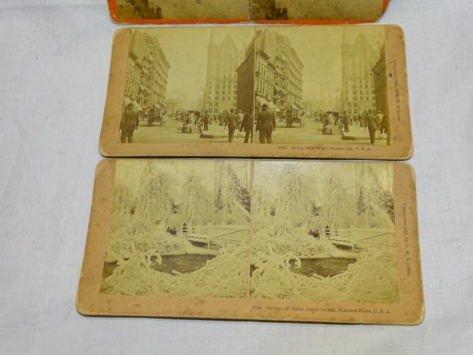 -ANCIENNE VISIONNEUSE STEREOSCOPIQUE BREWSTER ? CIRCA 1870 + 15 VUES CARTON    D