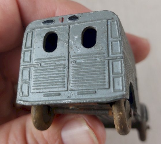 Ancienne voiture en métal, 2 CV fourgon Citroën, miniature JRD