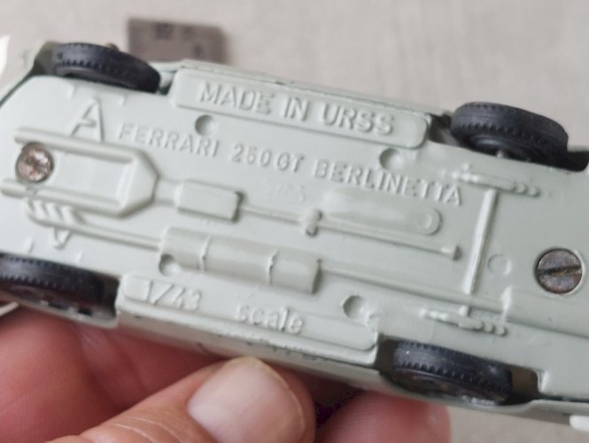 Ancienne voiture, Ferrari 250 GT Berlinetta, Politoys URSS, 1:43 ^