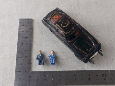 Old car, James Bond, Aston Martin DB5, Corgi Toys
