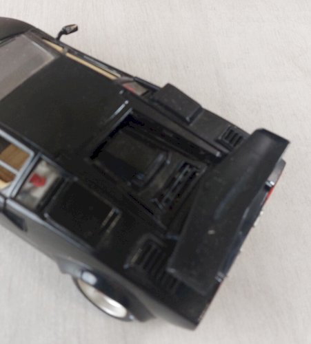 Ancienne voiture Lamborghini Countach 1988, Burago, 1/18