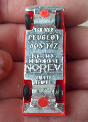 Ancienne voiture, Peugeot 403 T4Z, Miniatures Norev, 1/86