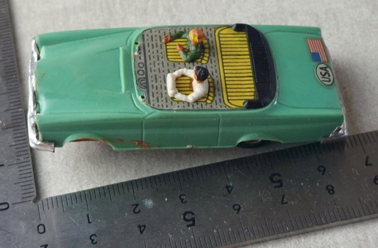 Ancienne voiture pour circuit électrique, Mercedes 300 SE Coupé, Faller, 4801