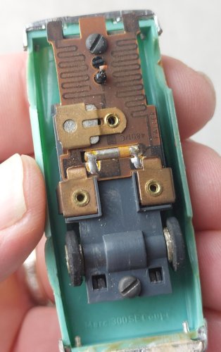 Ancienne voiture pour circuit électrique, Mercedes 300 SE Coupé, Faller, 4801