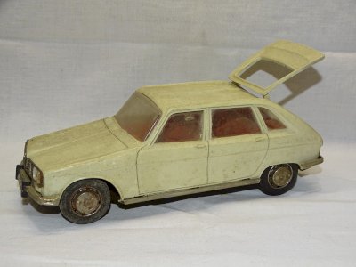 - OLD RENAULT 16 FRICTION CAR WITH TIRES Marked JOUSTRA VINTAGE TOY
