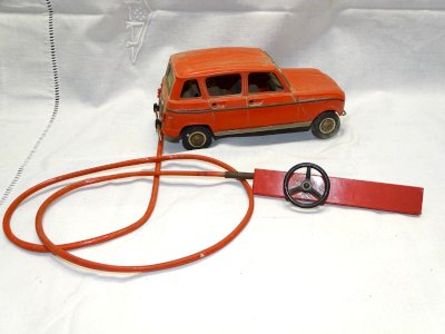 OLD RENAULT 4L REMOTE CONTROLLED TOY FROM JOUSTRA ATTIC FIND ANTIQUE TOY