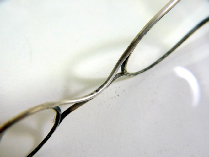 Anciennes lunettes 1900 monture argent, poinçons, étui velours noir