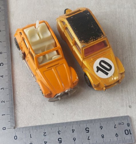 Anciennes petites voitures, Citroën Dyane, Corgi Juniors + Majorette
