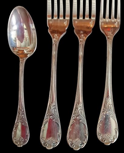 Anciens Couverts Ménagère Christofle Modèle Marly 26 Pièces Art De La Table