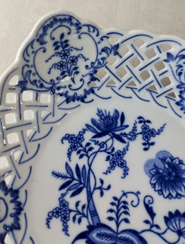 Anciens paniers, décor Blue Onion / porcelaine Tchécoslovaquie / Czech