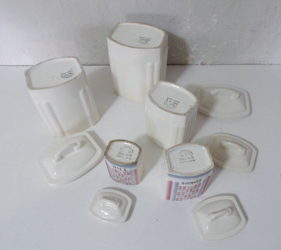 Anciens pots gigognes en faïence - Ditmar Urbach - sucre farine café épices thé