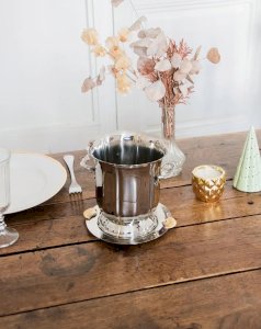 André, the large champagne bucket No. 18