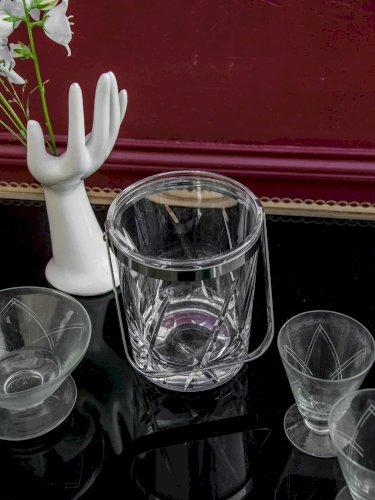 André, le seau à glaçons en verre N°9