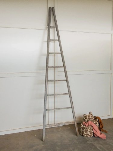 Angela, l'échelle en bois N°1