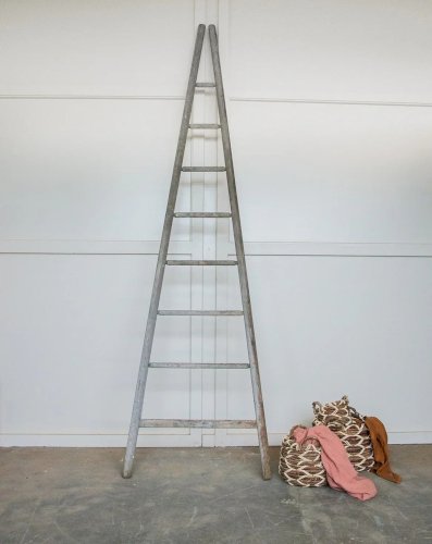 Angela, l'échelle en bois N°1
