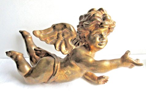 Old hanging angel, golden resin