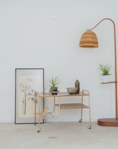 Anouk, la desserte en métal N°50