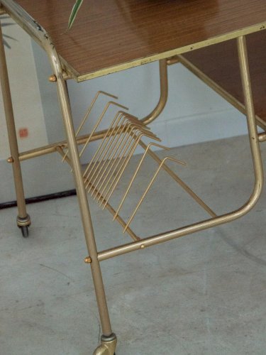 Anouk, la desserte en métal N°50