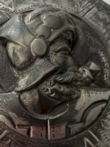 antique broche 19 Eme Siècle fonte de Berlin Ou  acier portrait homme Guerrier