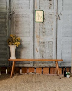 Antoine, the wooden bench No. 338