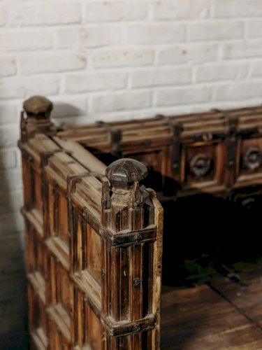 Antoine, le banc indien de mariage en bois N°293