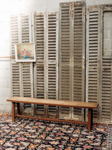 Antoine, le grand banc en bois N°249