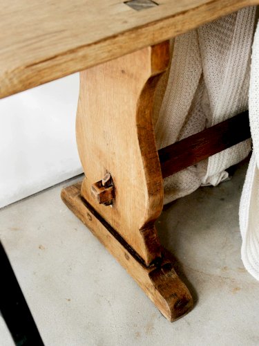 Antoine, le grand banc en chêne N°185