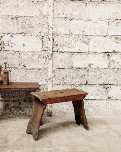 Antoine, the small wooden bench No. 204