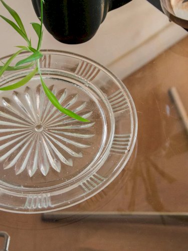 Antoinette, l'assiette vintage en verre N°134