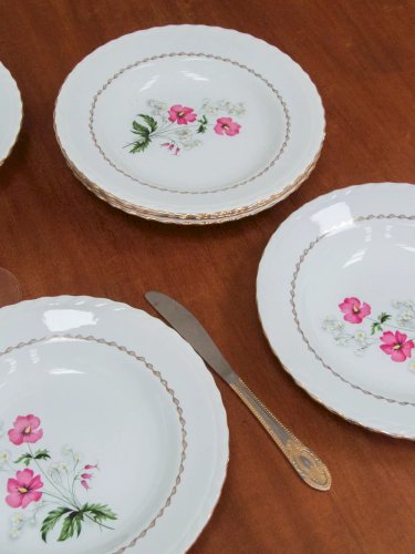 Antoinette, le lot de 6 assiettes creuses N°211