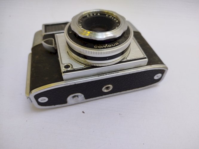 Appareil photo ancien, Agfa color apotar  1 : 2.8 / 45 Optima III Compur 