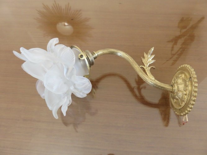 APPLIQUE ART DECO EN BRONZE ET TULIPE EN FORME DE ROSE ANNEES 30 40